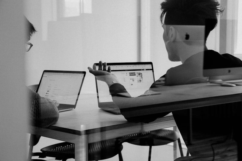 Intégration d'outils métier CRM, ERP et API